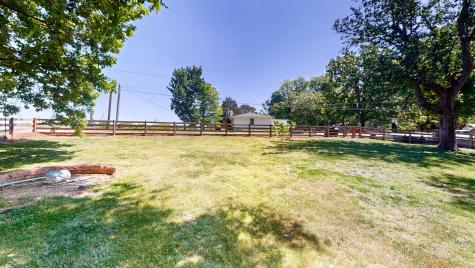 1000 Twin Oaks Drive White Bluff TN 37187