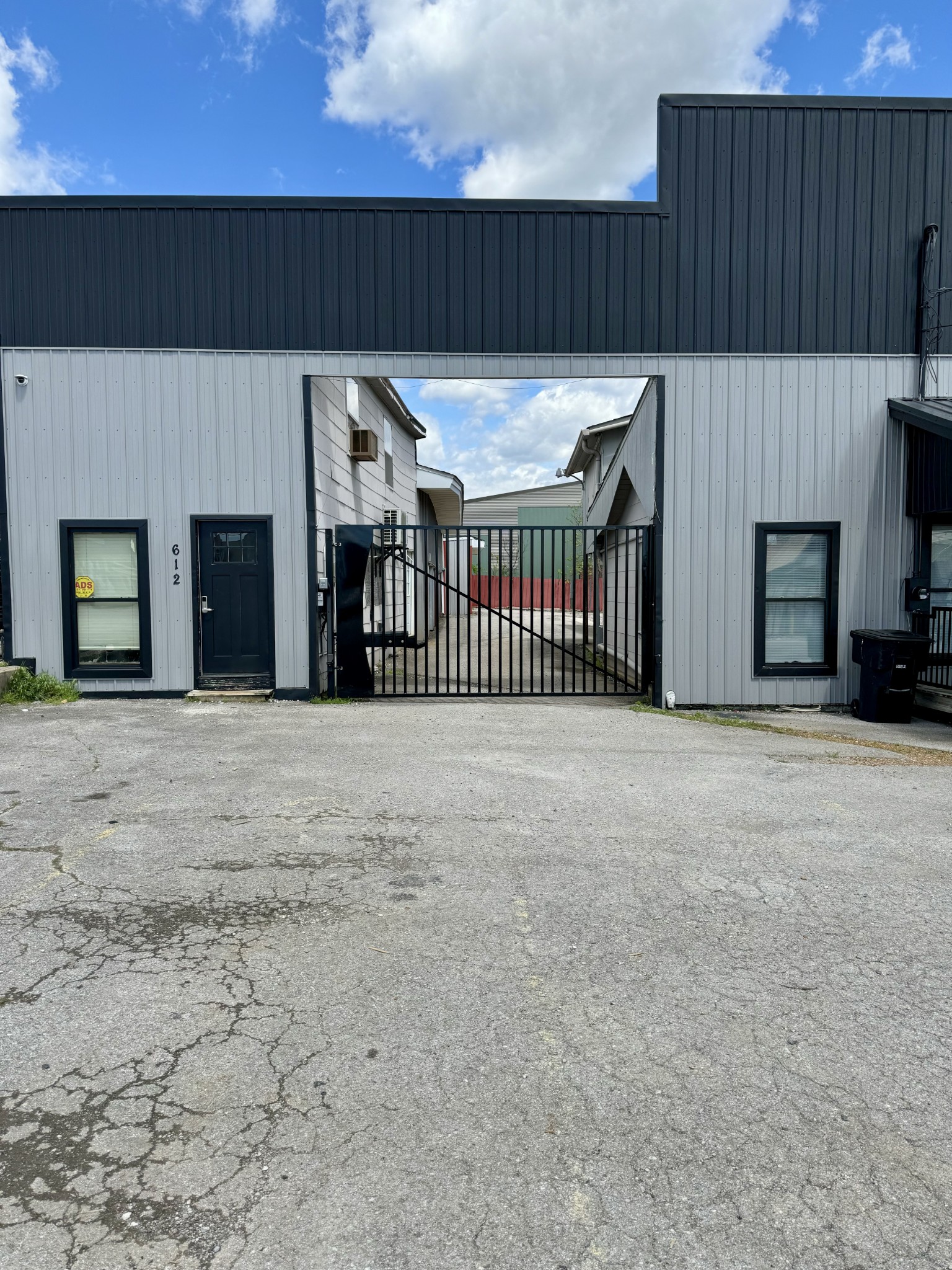 610 W Burton Street, W Murfreesboro TN 37130