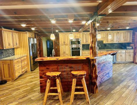 94 Oxford Road Holladay TN 38341