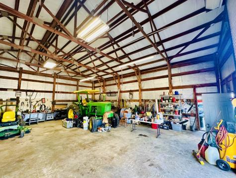 94 Oxford Road Holladay TN 38341