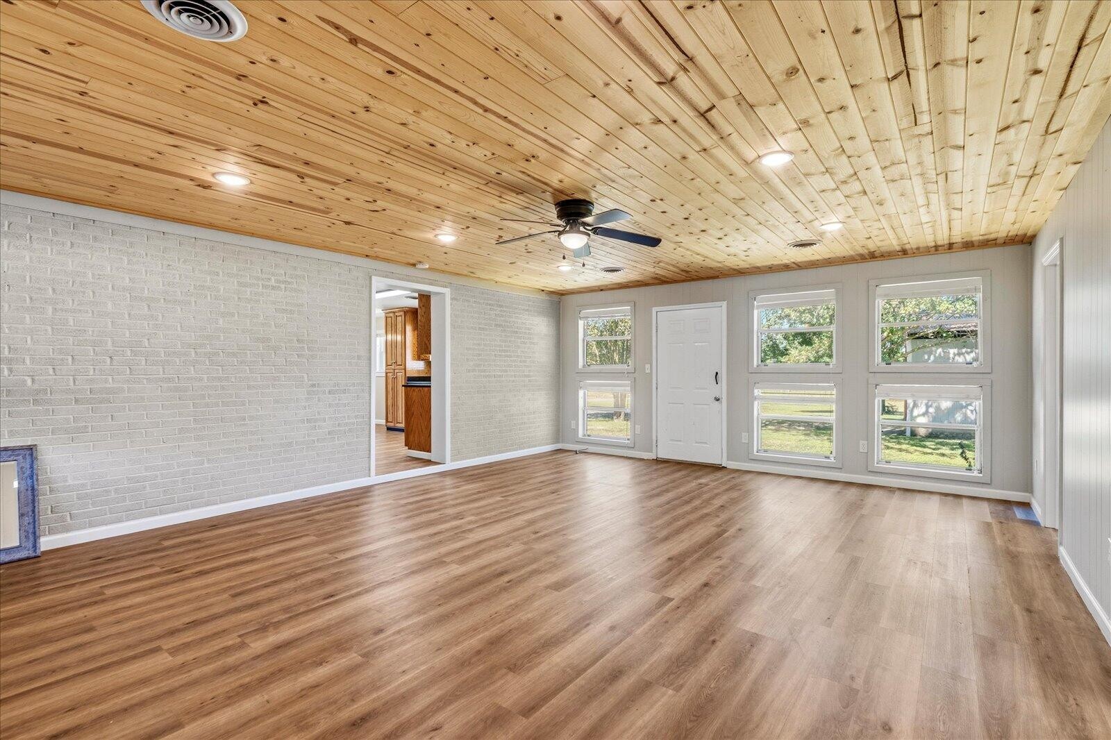 181 Mantooth Road, SE Cleveland TN 37323