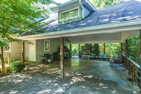80 Huntington Dr, N Winchester TN 37398
