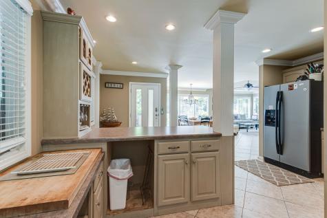 80 Huntington Dr, N Winchester TN 37398