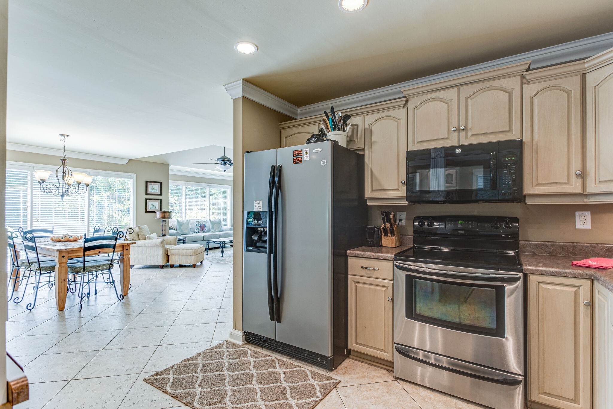 80 Huntington Dr, N Winchester TN 37398