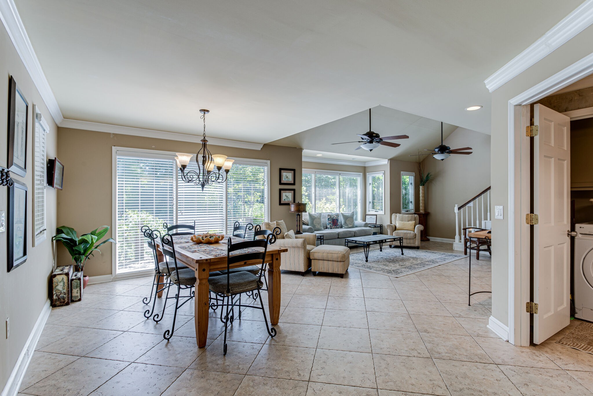 80 Huntington Dr, N Winchester TN 37398