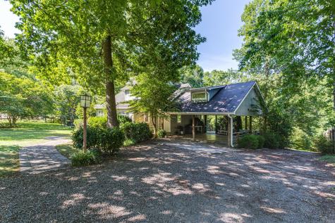 80 Huntington Dr, N Winchester TN 37398
