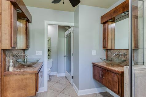 80 Huntington Dr, N Winchester TN 37398