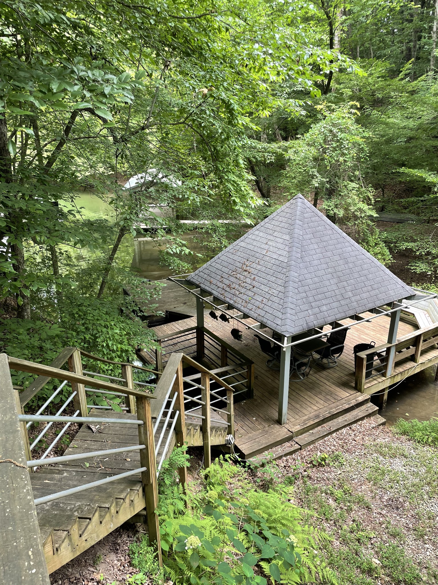 80 Huntington Dr, N Winchester TN 37398
