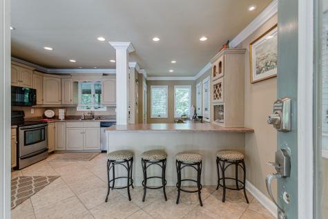 80 Huntington Dr, N Winchester TN 37398