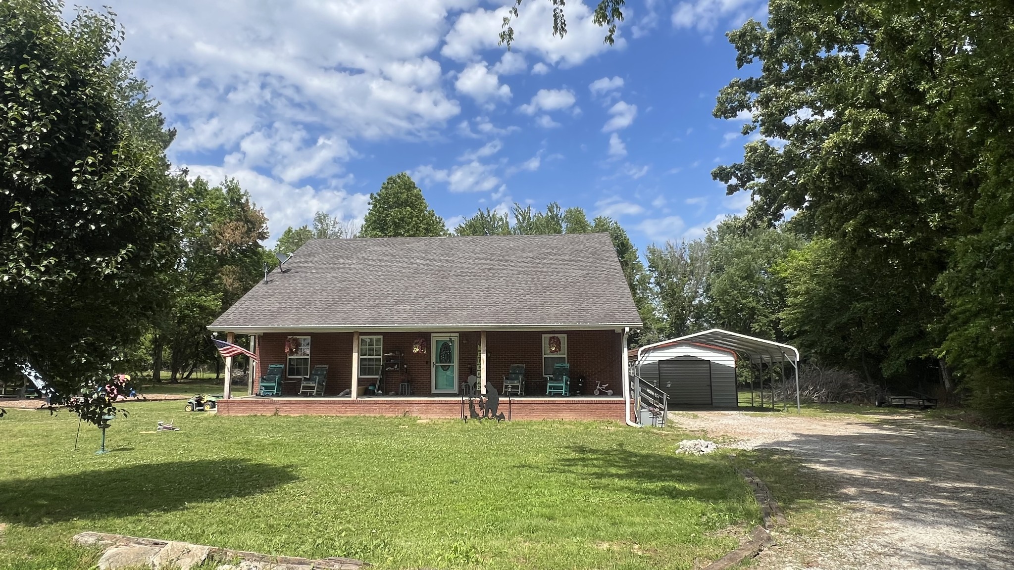 690 Monument Road Summertown TN 38483
