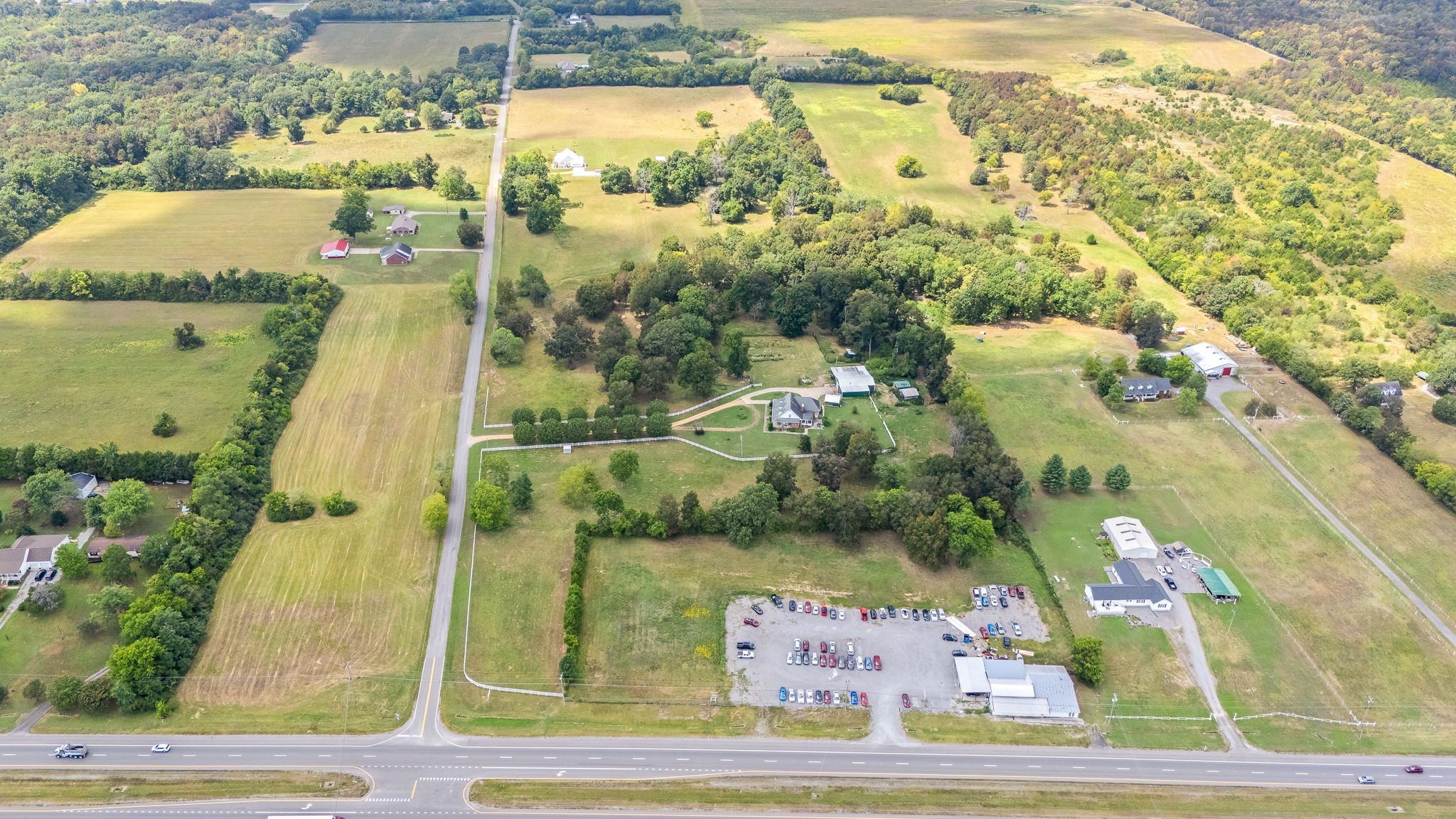 9740 Shelbyville Pike Bell Buckle TN 37020