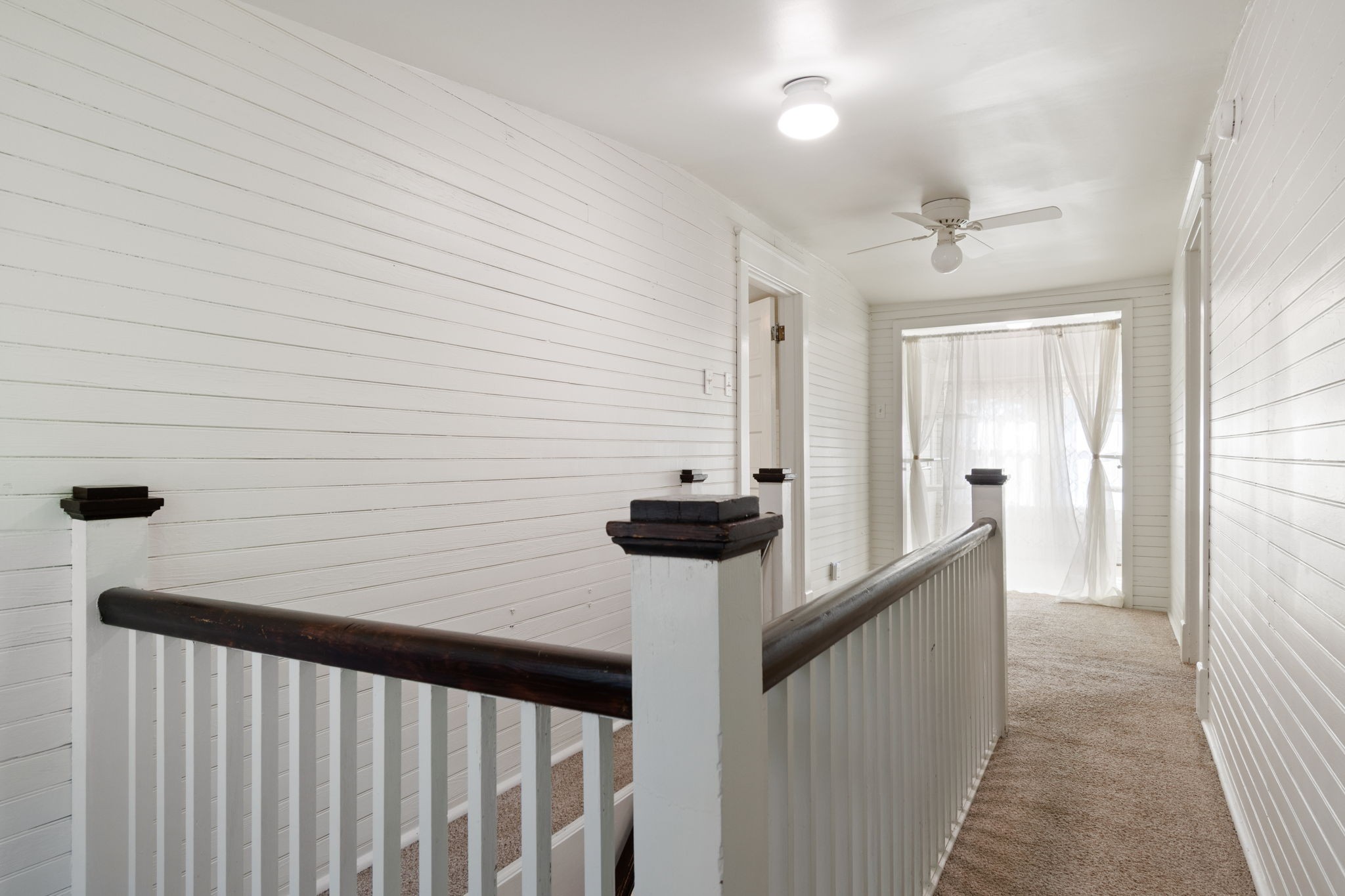 1812 Elizabeth Road Nashville TN 37218