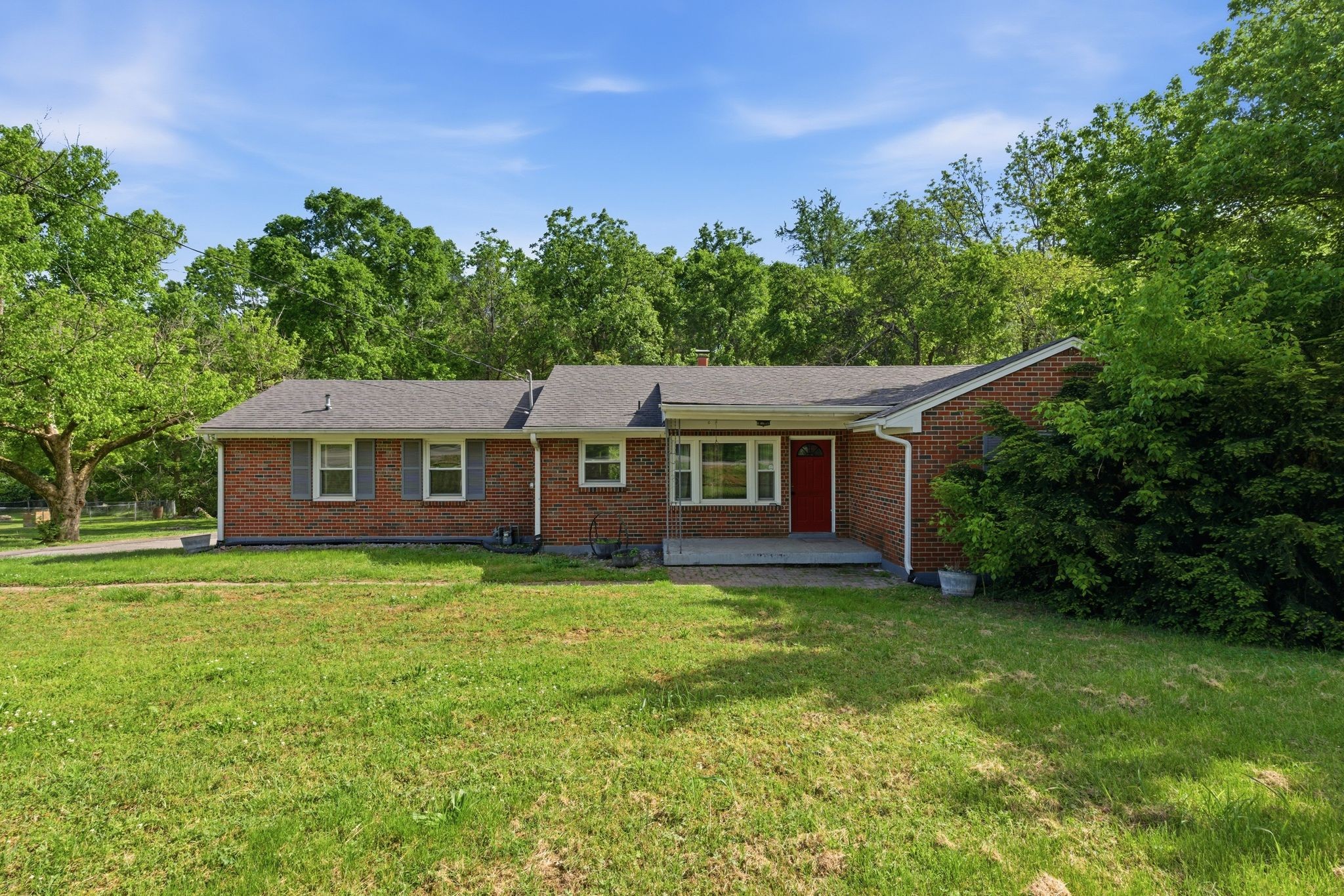 334 Moncrief Avenue Goodlettsville TN 37072