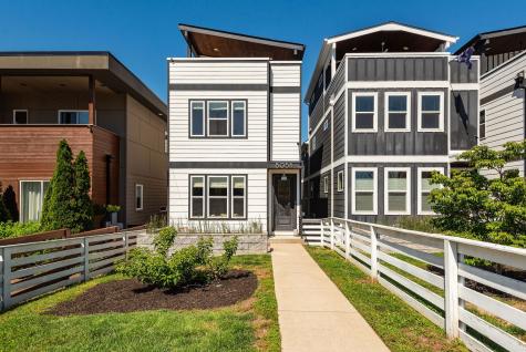 805A 45th Ave, N Nashville TN 37209
