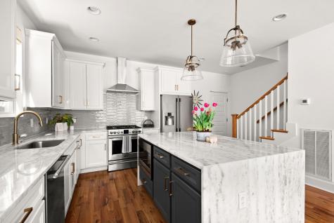 805A 45th Ave, N Nashville TN 37209