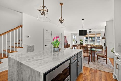 805A 45th Ave, N Nashville TN 37209