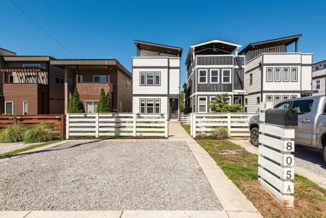 805A 45th Ave, N Nashville TN 37209