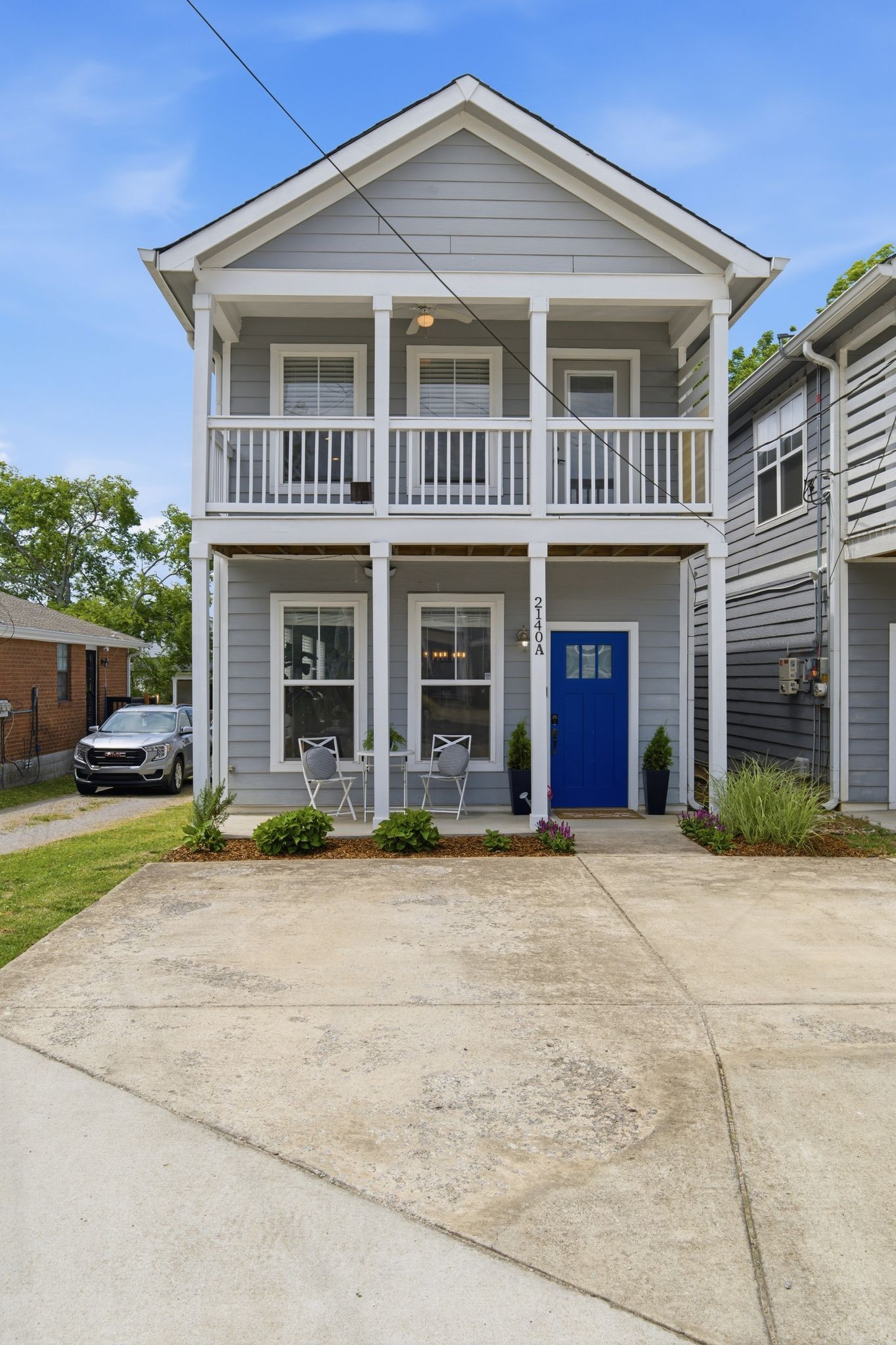 2140A Burns Street Nashville TN 37216