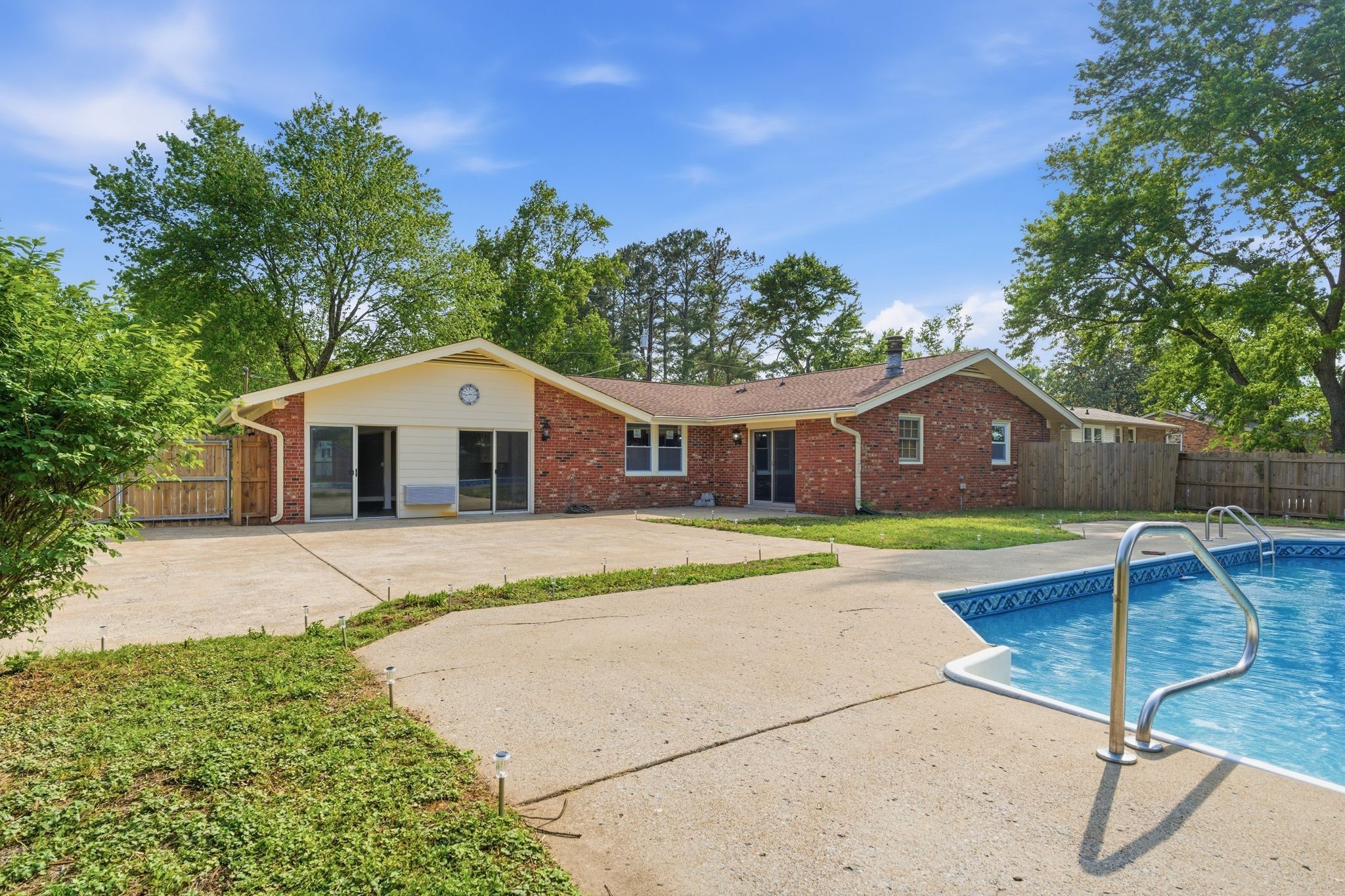 4721 Phoenix Drive Hermitage TN 37076