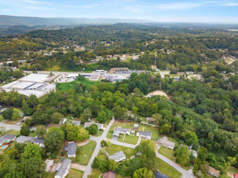 711 Mauldeth Road Chattanooga TN 37415