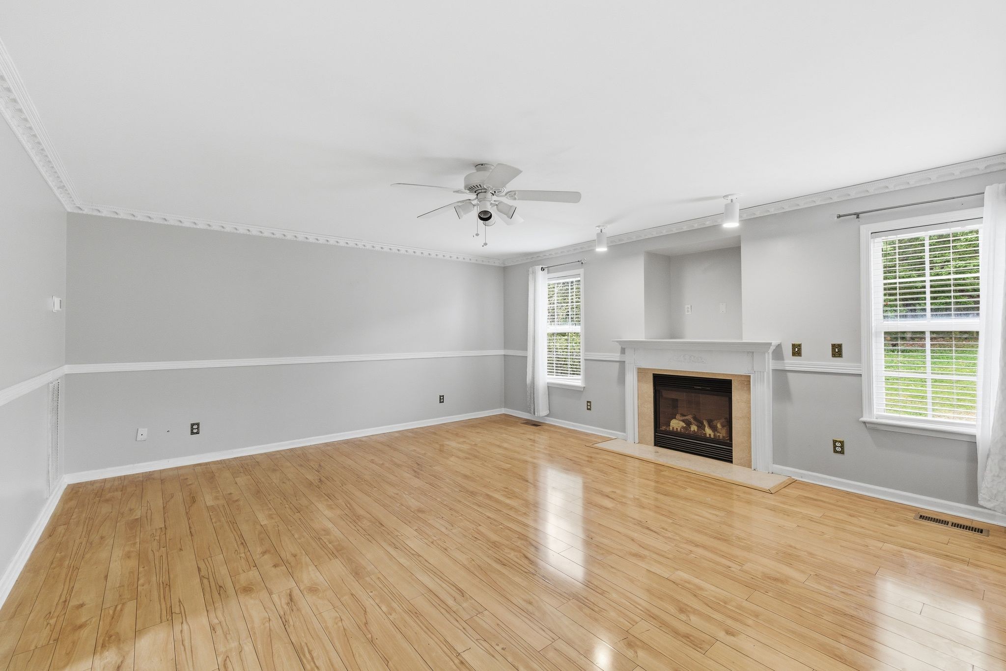 233 Briarcotes Circle La Vergne TN 37086