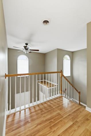 233 Briarcotes Circle La Vergne TN 37086