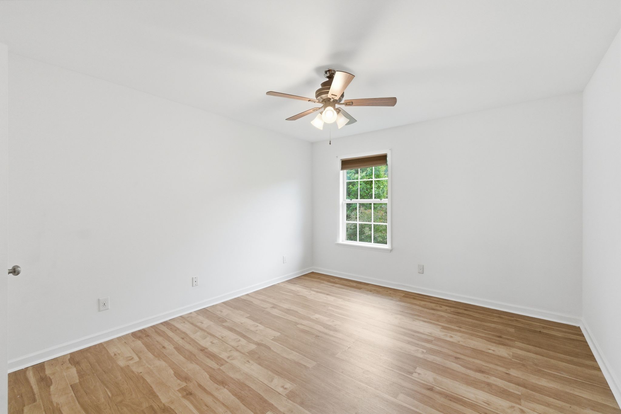 233 Briarcotes Circle La Vergne TN 37086