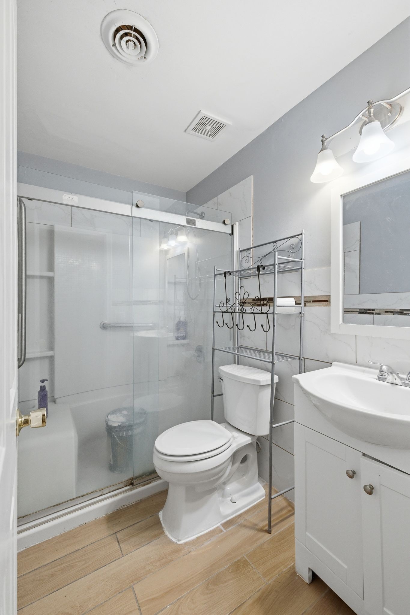 233 Briarcotes Circle La Vergne TN 37086