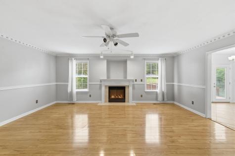 233 Briarcotes Circle La Vergne TN 37086