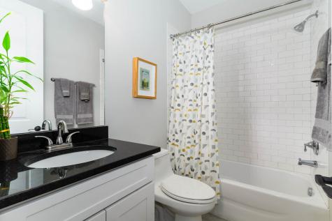672a Annex Avenue Nashville TN 37209