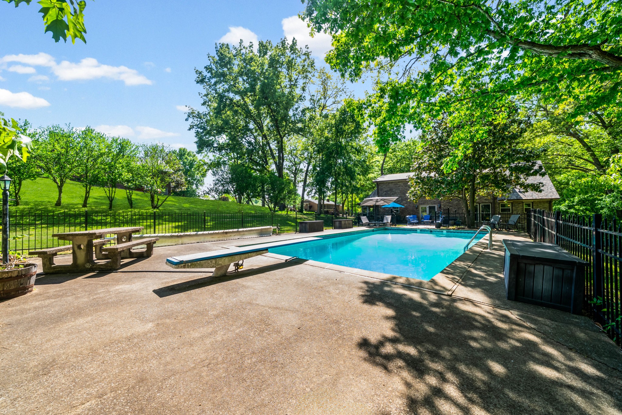 565 Arlington Place Clarksville TN 37043
