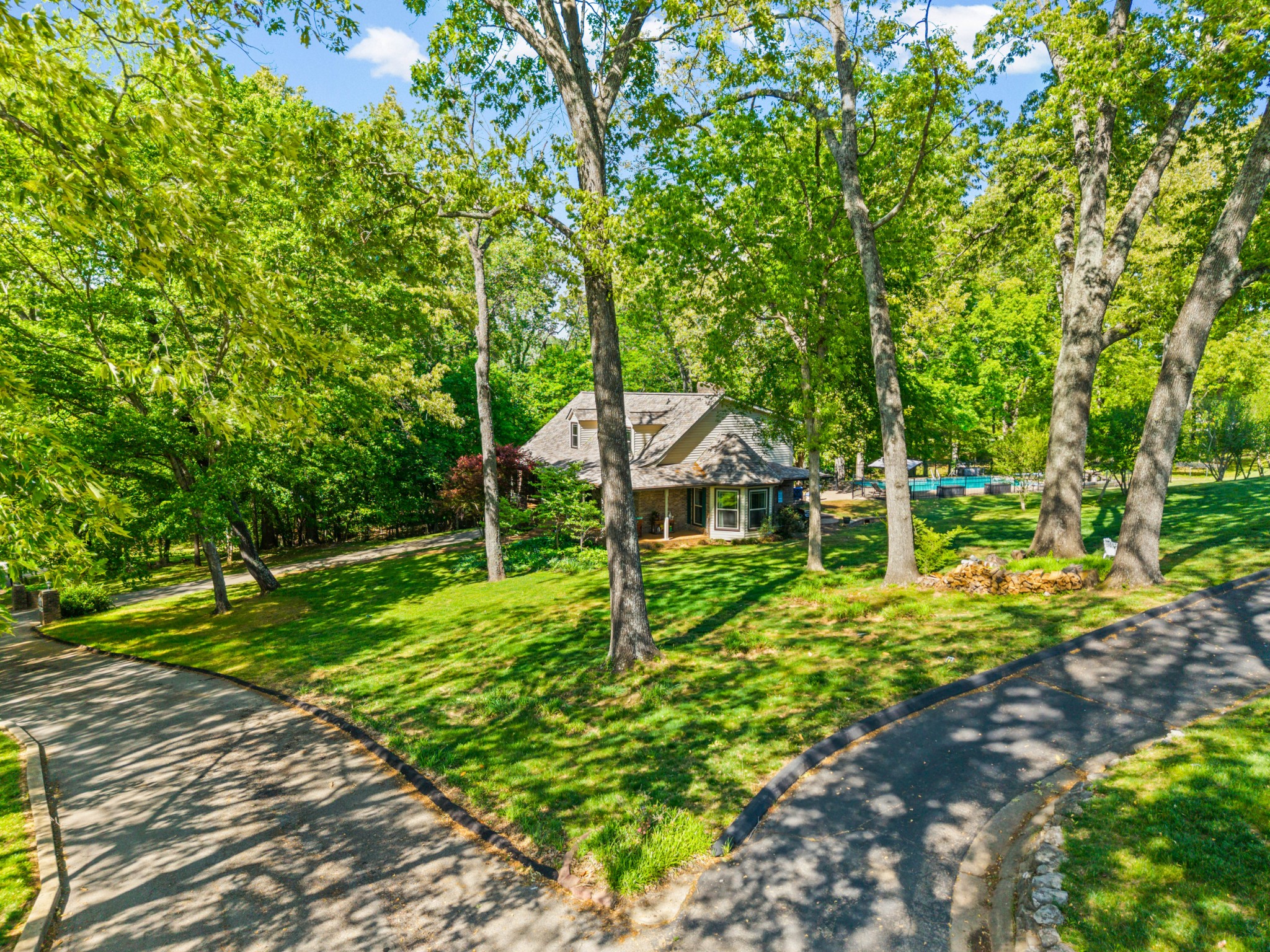 565 Arlington Place Clarksville TN 37043
