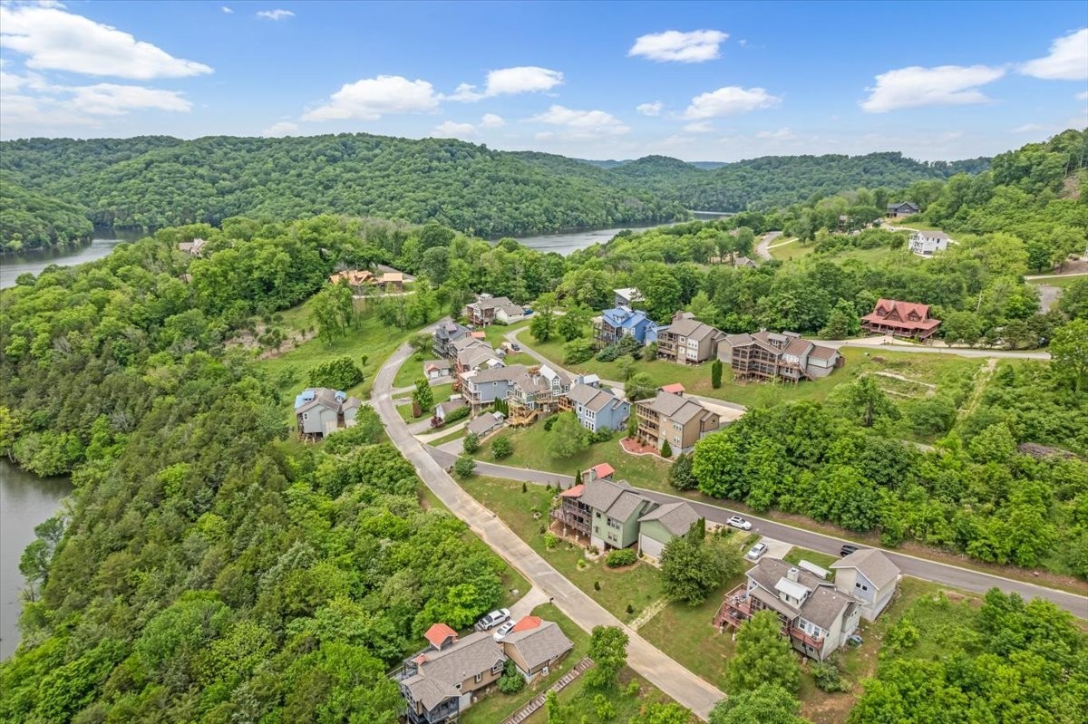 105 Sandgate Court Smithville TN 37166