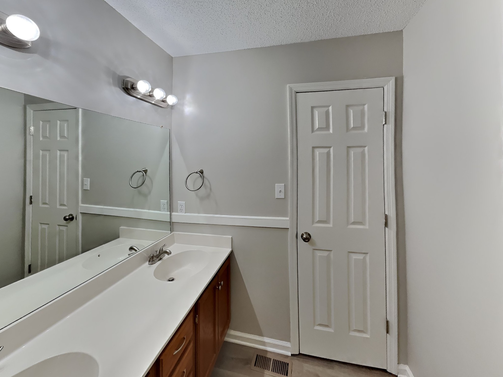 437 Bradford Circle Columbia TN 38401