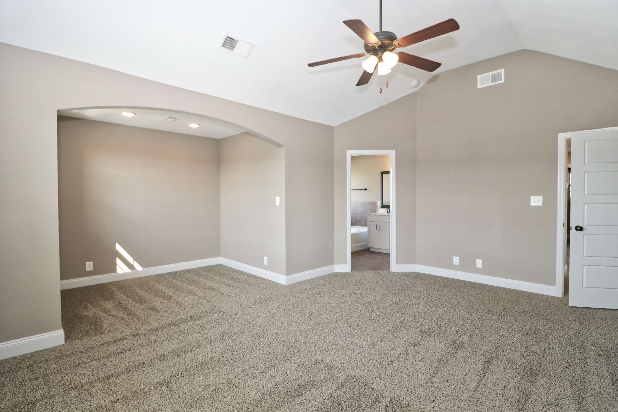 835 Crestone Lane Clarksville TN 37042