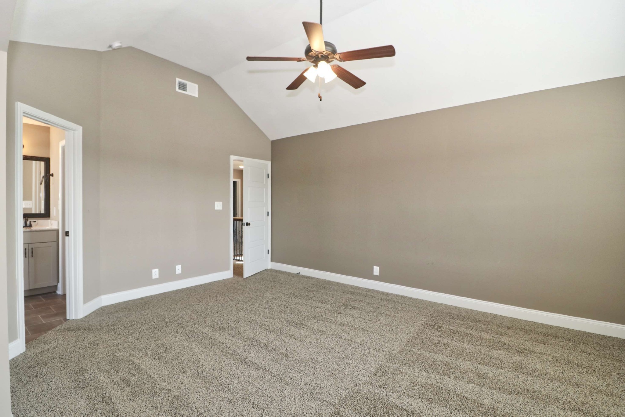 835 Crestone Lane Clarksville TN 37042