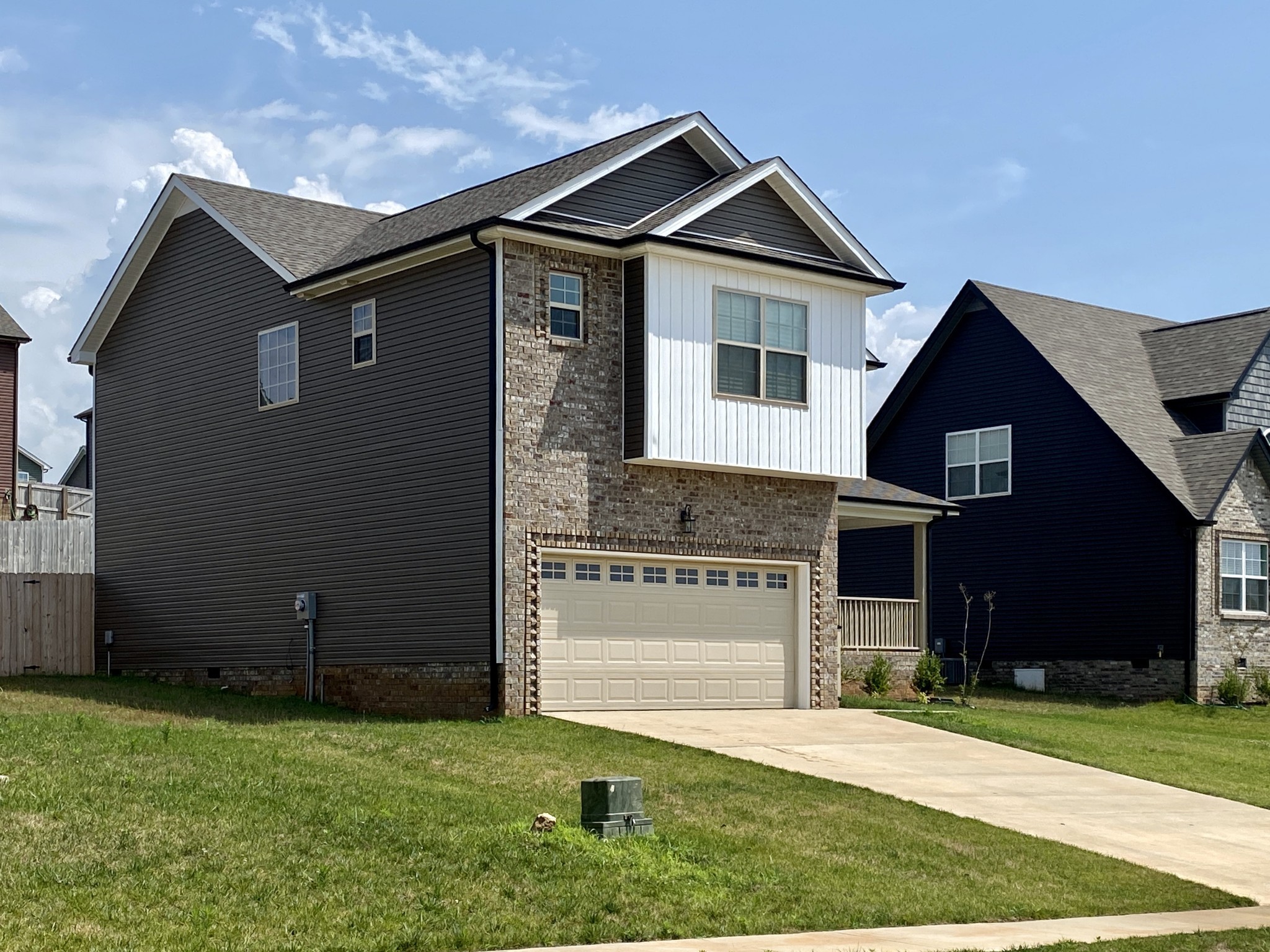 835 Crestone Lane Clarksville TN 37042