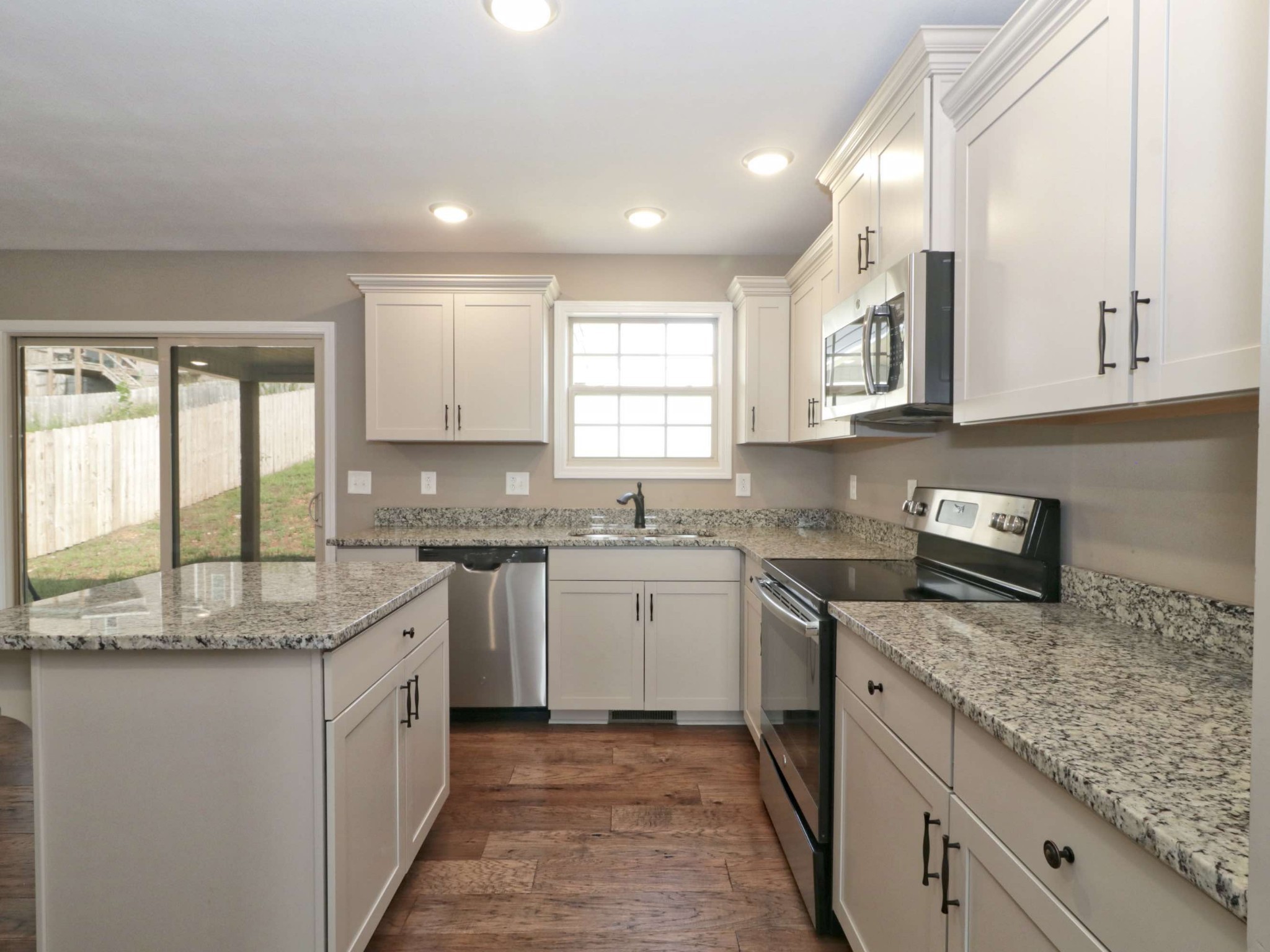 835 Crestone Lane Clarksville TN 37042