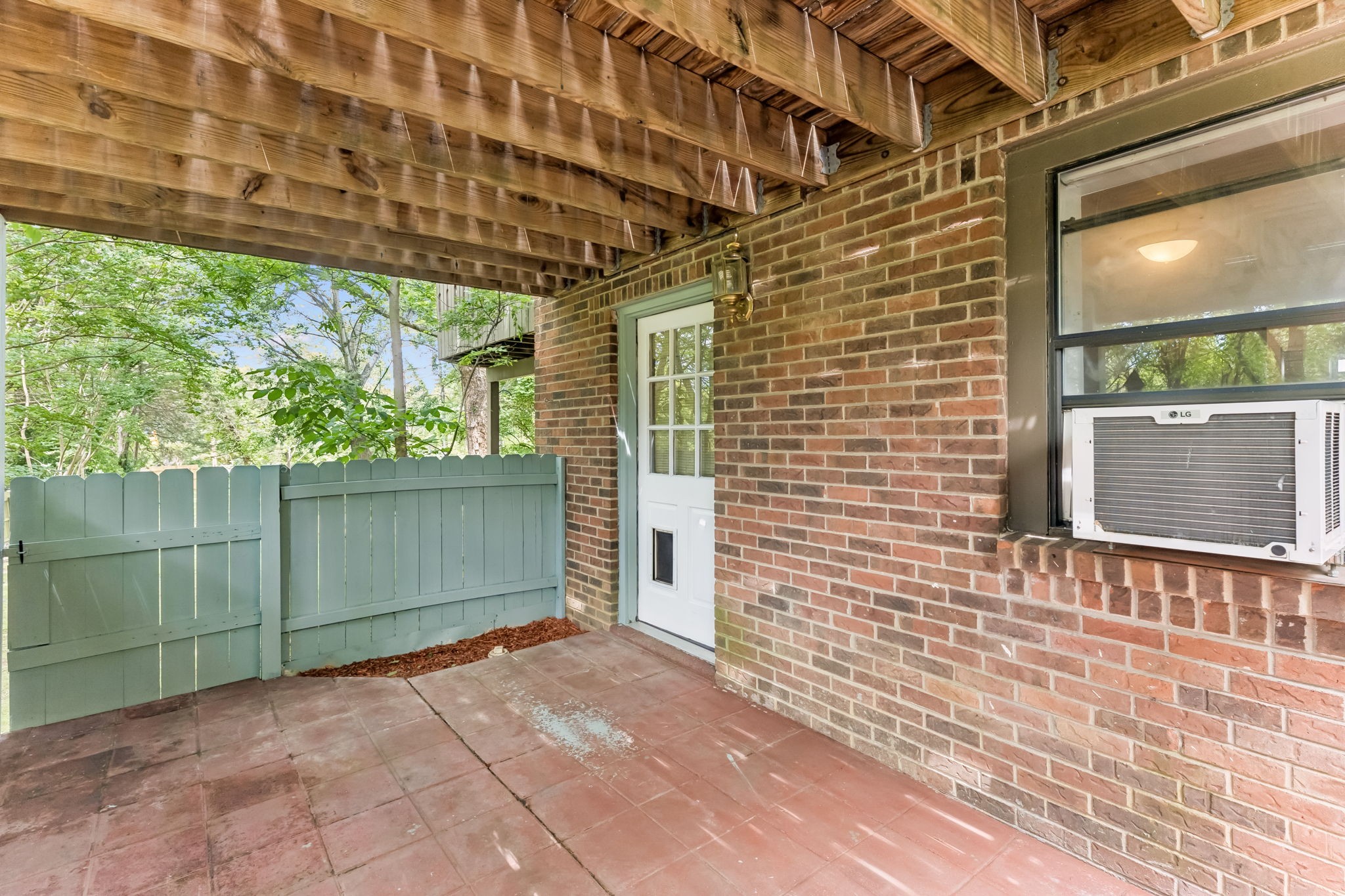 5330 Edmondson Pike Nashville TN 37211