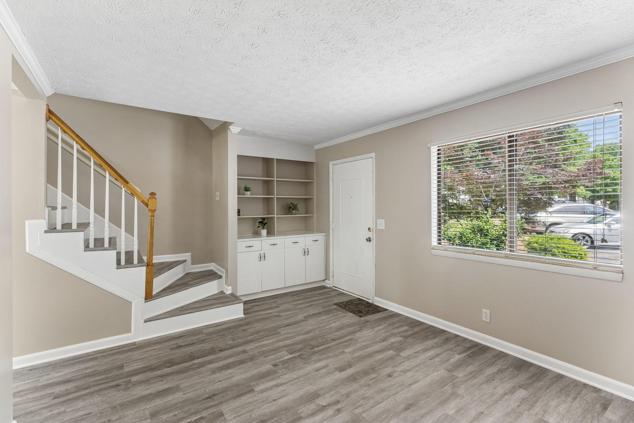 5330 Edmondson Pike Nashville TN 37211