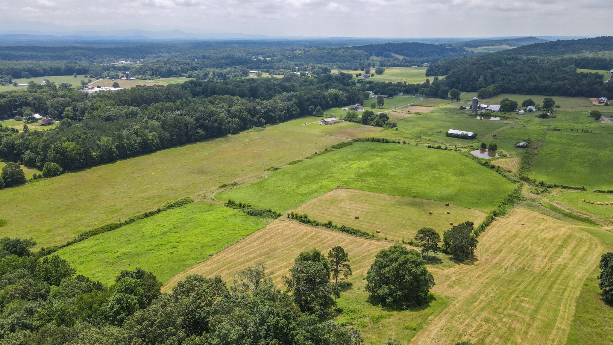 3 Bates Pike, SE Cleveland TN 37323