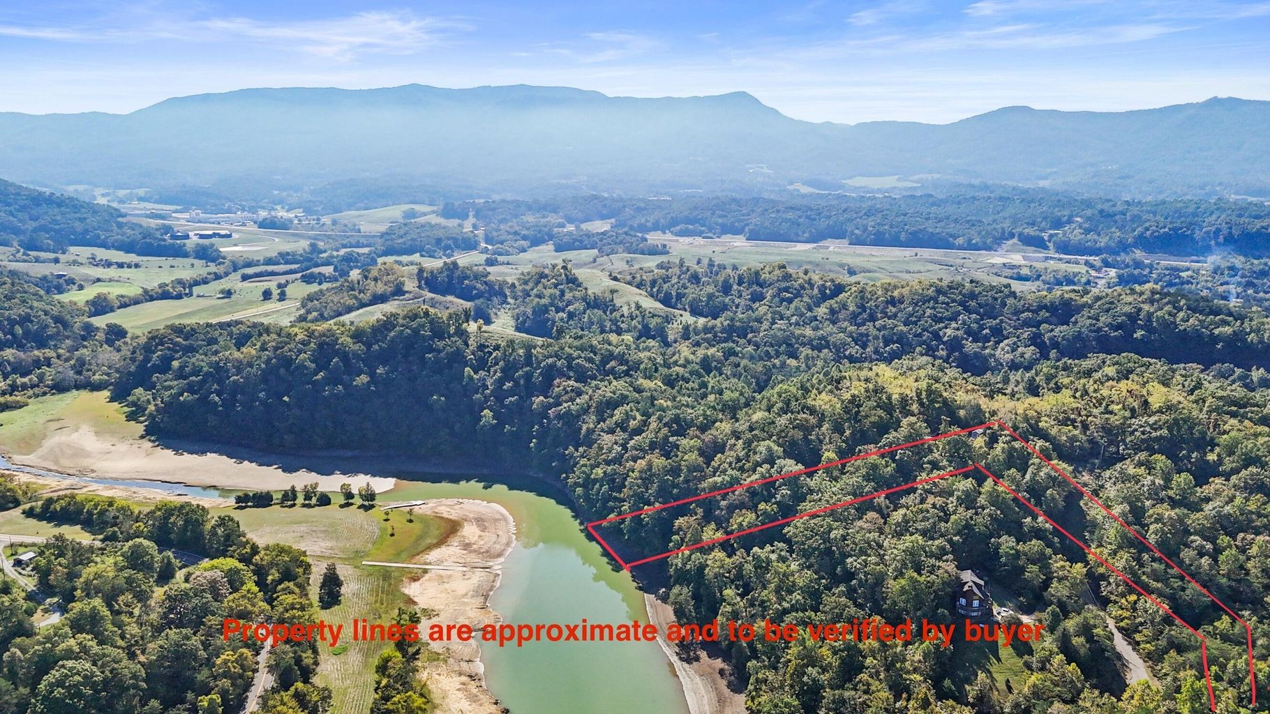 23 Caywood Road Dandridge TN 37725