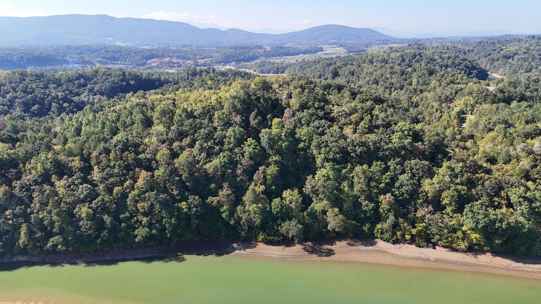 23 Caywood Road Dandridge TN 37725