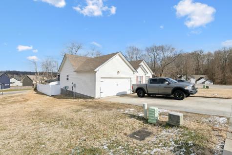399 Zurich Court Clarksville TN 37040
