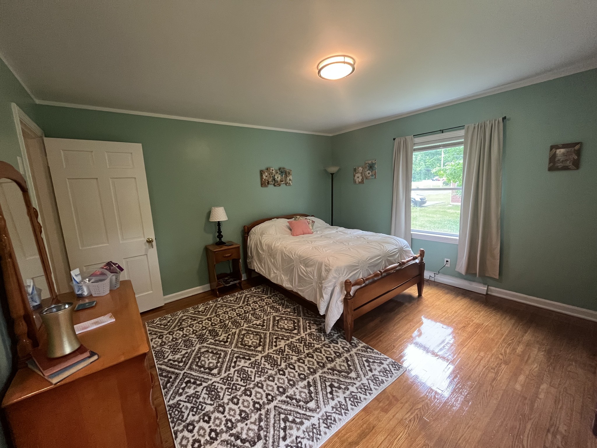 1310 Trotwood Avenue Columbia TN 38401