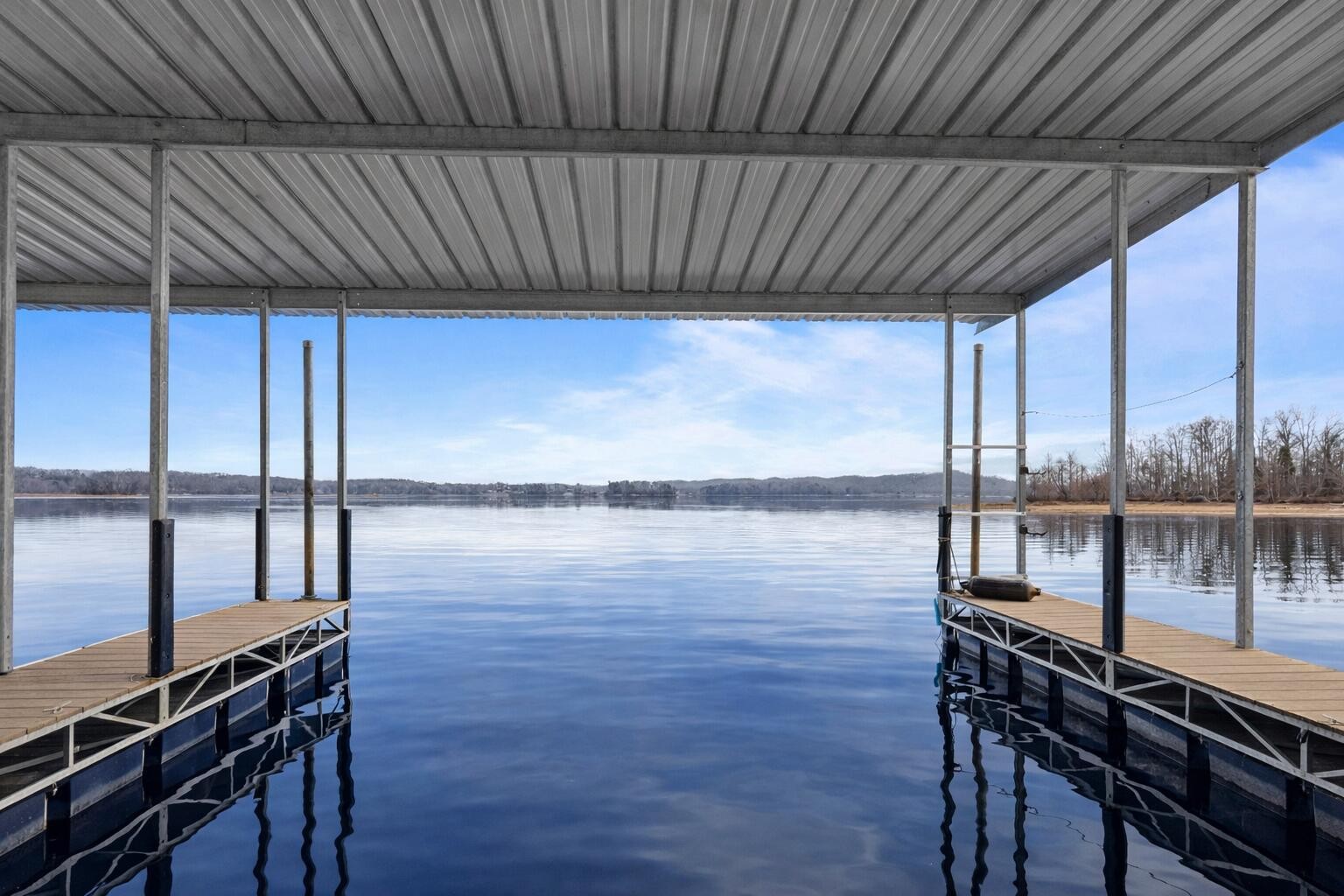 1255 New Lake Road Spring City TN 37381