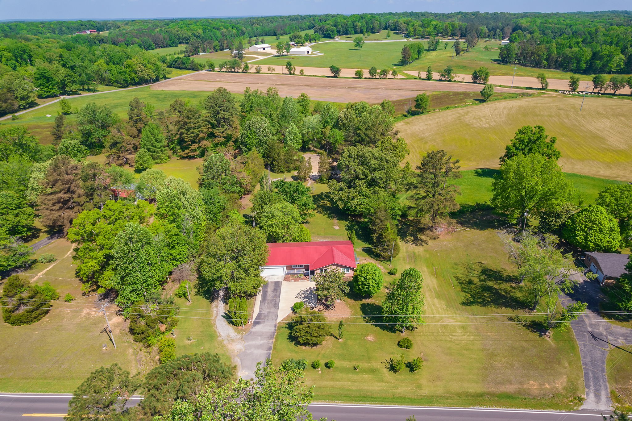 5280 Highway 100, W Decaturville TN 38329