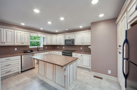 5280 Highway 100, W Decaturville TN 38329