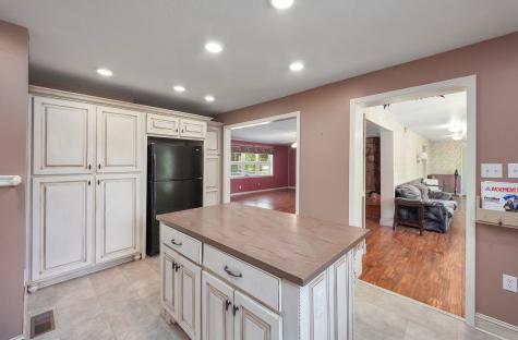 5280 Highway 100, W Decaturville TN 38329