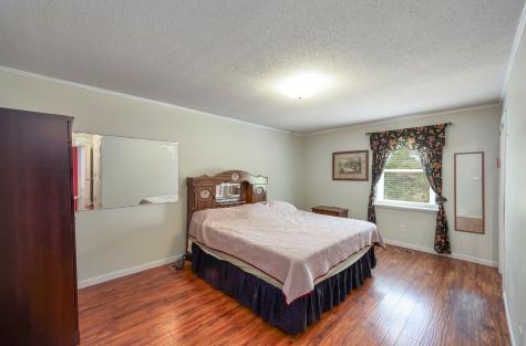 5280 Highway 100, W Decaturville TN 38329